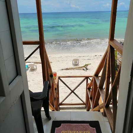 Miss Bassy'S Lodging Hotel San Andres  Ngoại thất bức ảnh