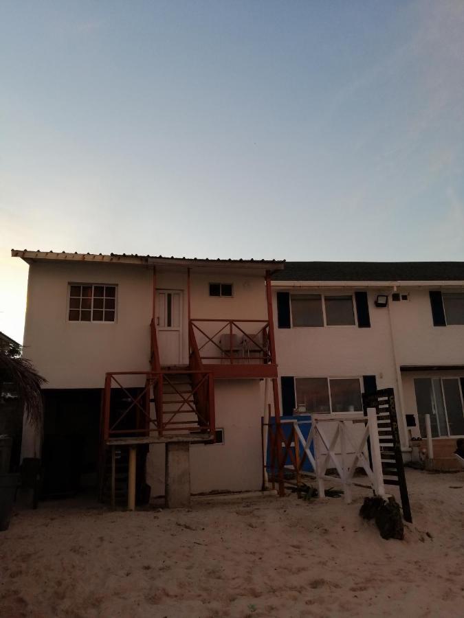 Miss Bassy'S Lodging Hotel San Andres  Ngoại thất bức ảnh