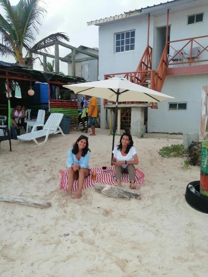 Miss Bassy'S Lodging Hotel San Andres  Ngoại thất bức ảnh